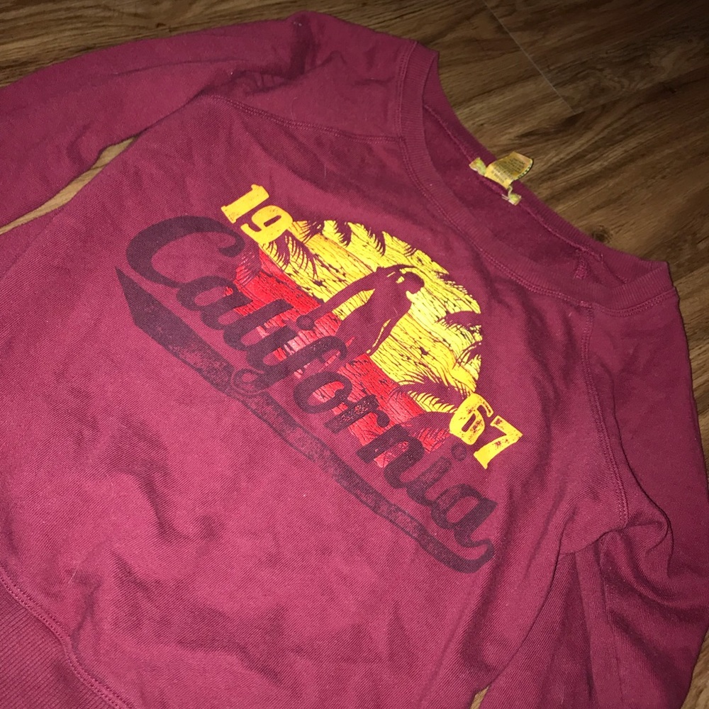 Sweatshirt